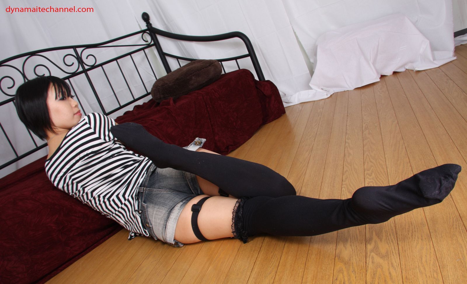 [D-CH] 2012.06.07 さくら智弓 01 日本丝袜性感美女图片